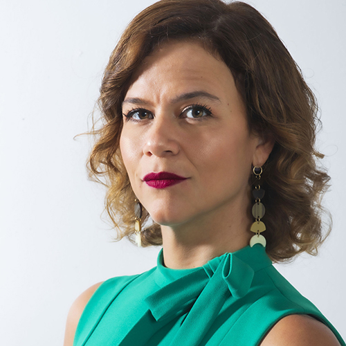 "headshot of brunette woman"