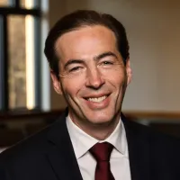 Andrew Perlman Headshot