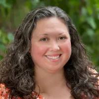 Image of Kelli Raker