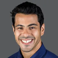 headshot of Andrew Arruda