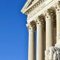 guardian statue in front of U.S. Supreme Court building