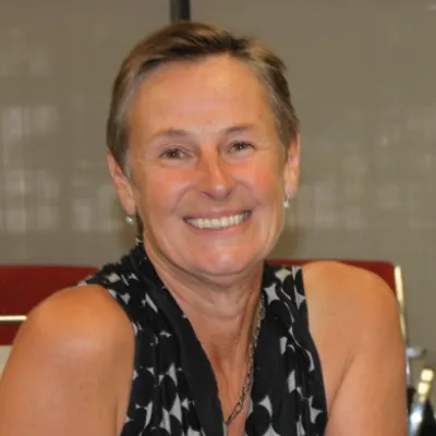 Image of Julie Macfarlane