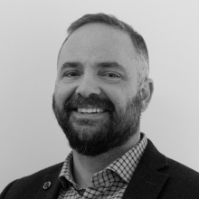 Scott Patton headshot