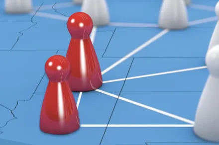 red pawns in two states connection to other white pawns in other states